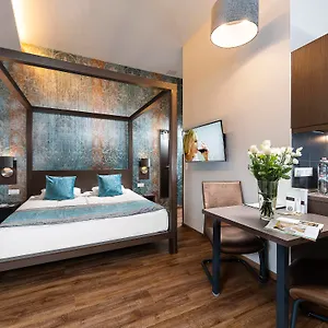 Opera Garden Hotel&apartments 4*, Boedapest Hongarije
